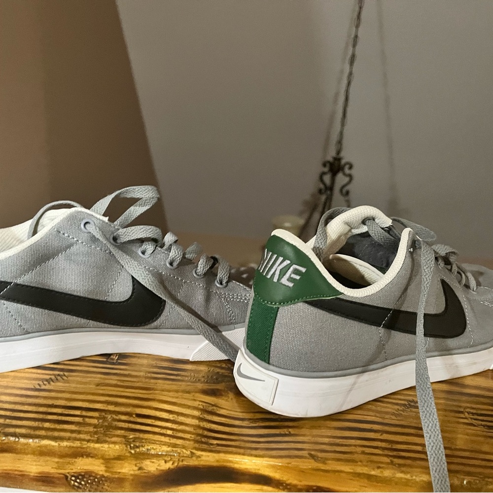 Men’s Nike Casual Sneakers